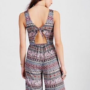 ❌SOLD❌Ecote Tie-back Cropped Boho Romper Jumpsuit